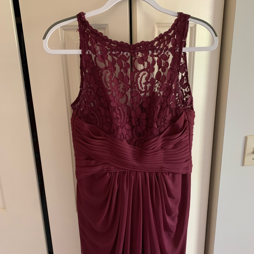 David’s Bridal Long Wine Bridesmaid Dress / Lace top full-length / Prom dress